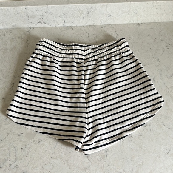 H&M Striped Cotton Blend Shorts with Drawstring (new!) - Picture 3 of 3